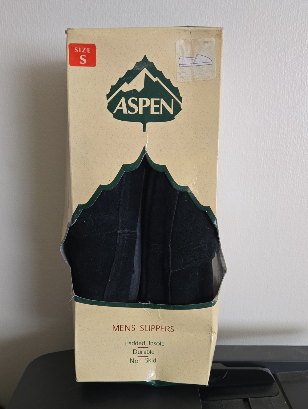 ASPEN Padded Non Slip Slippers
